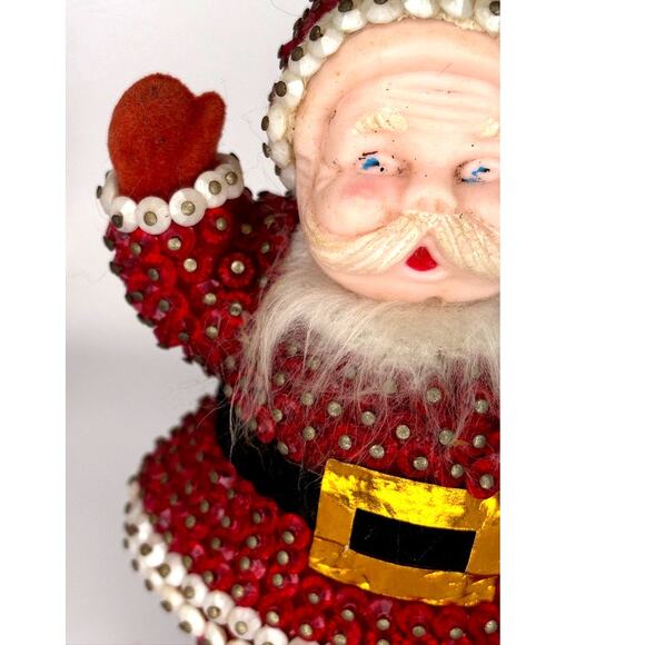 Kitschy Cute Vintage 1950s Santa & Mrs. Claus Beaded Push Pin Flocked Figures - Picture 8 of 16